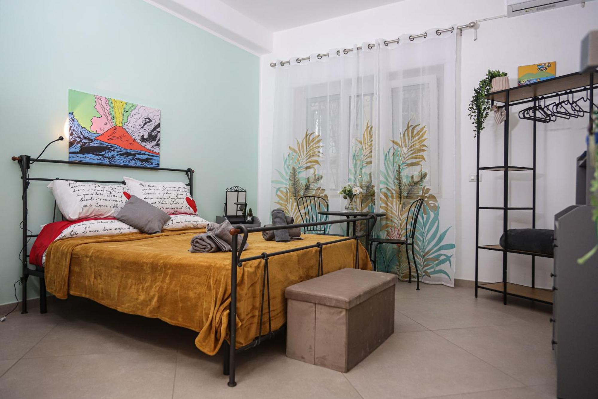 Morghen 88 Vomero Rooms Naples Exterior photo