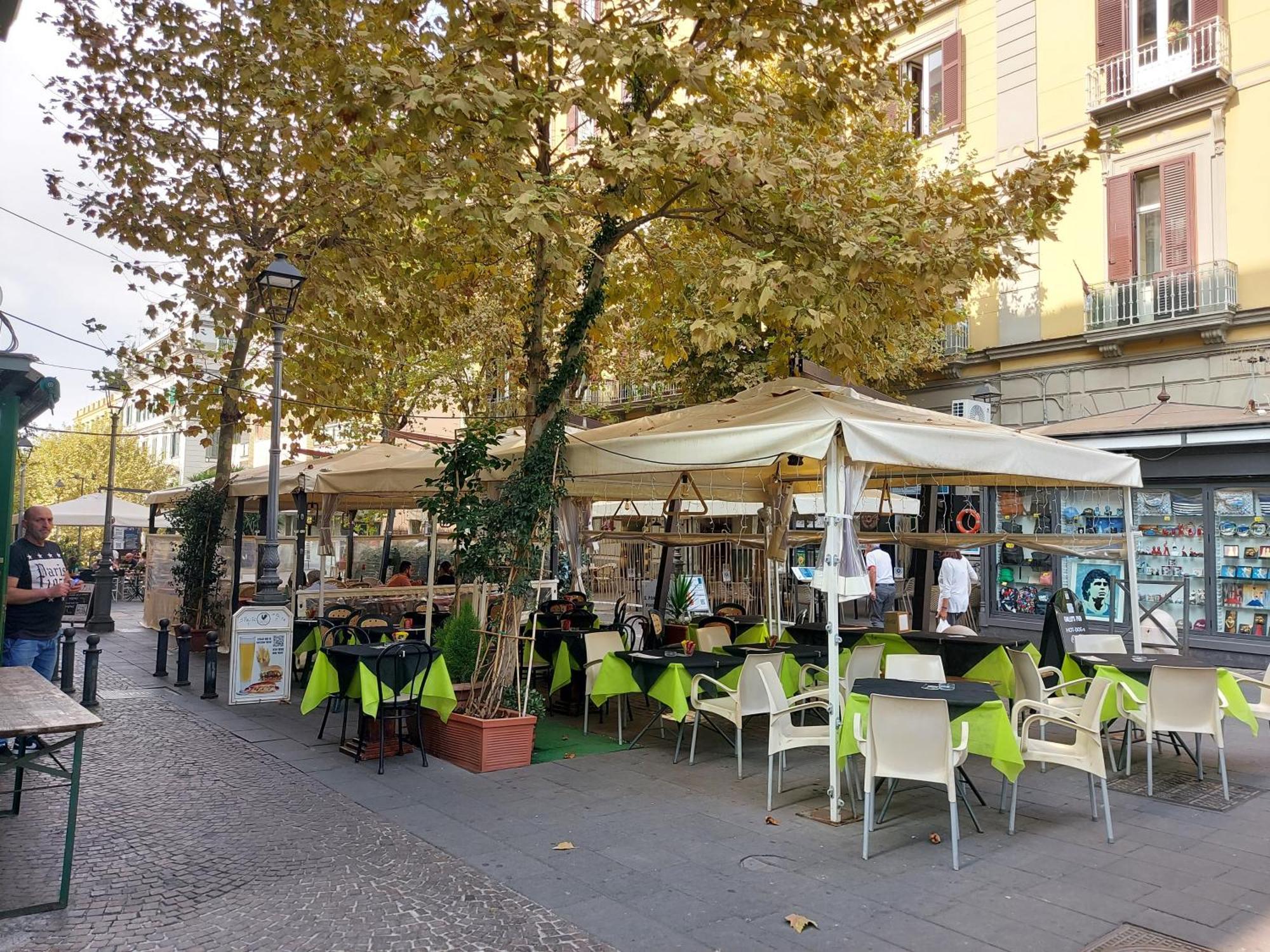 Morghen 88 Vomero Rooms Naples Exterior photo